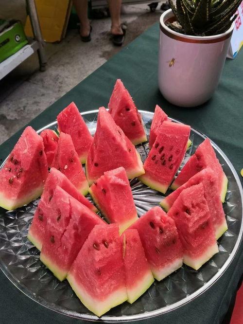我们宁夏人吃瓜都这样吃,独特吃瓜文化一瞥