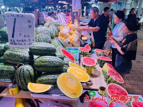 在南宁吃瓜,探寻地道的吃瓜风情