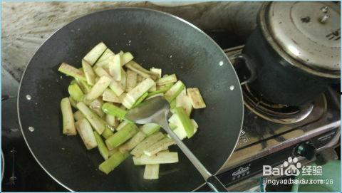 干的葫芦瓜怎么吃,干葫芦瓜的多样食法探索