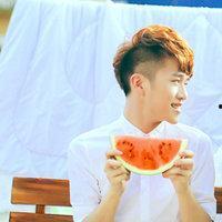 红色吃瓜情侣头像,甜蜜瓜果下的浪漫邂逅